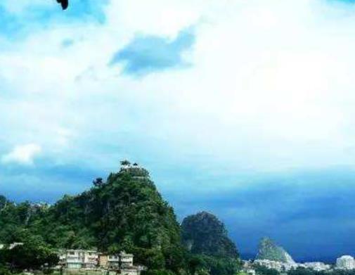 適合四月旅游的10大景區(qū)旅游景點(diǎn)排行 到張家界主要就是看山水風(fēng)光