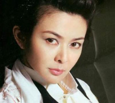 80年代十大港臺電影女神排行 張曼玉流光飛舞兜轉(zhuǎn)癡纏歲月如落英繽紛