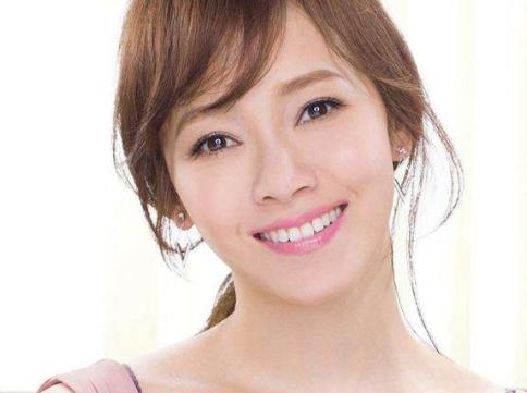 臺灣十大火辣內(nèi)衣女神排行 謝怡芬畢業(yè)于麻省理工學院生物系