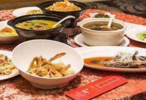 盤點中國五大“天價年夜飯” 杭州天價年夜飯地處城隍閣風(fēng)景區(qū)