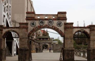 中國影視基地 浙江省東陽市橫店鎮(zhèn)是亞州最大的影視拍攝基地