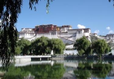 世界上最愛(ài)喝酒的國(guó)家排行榜 英國(guó)人愛(ài)喝酒每到傍晚無(wú)論男女人手一杯