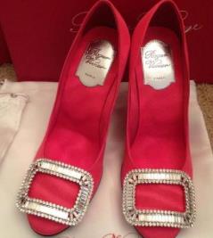 女士必備的高跟鞋品牌設(shè)計(jì)師 意大利貴族Manolo Blahnik