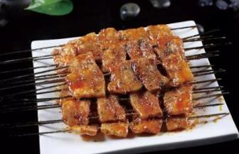 盤點(diǎn)韓國(guó)旅游必吃美食 韓國(guó)的土豆湯湯里可不是只有土豆