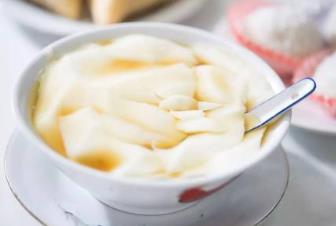 老外最愛的中國(guó)街邊小吃排行 麻辣燙一只其貌不揚(yáng)的辣鍋