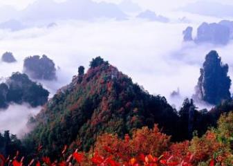 五一十大景點(diǎn) 上海迪士尼樂園是中國(guó)內(nèi)地首座迪士尼主題樂園