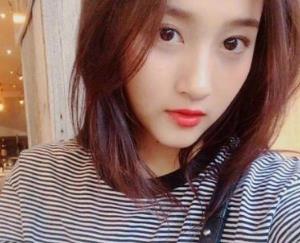 中國十大90后美女排行榜 迪麗熱巴中國內(nèi)地女演員畢業(yè)于上海戲劇學(xué)院