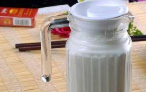 牛奶十大品牌 圣牧牛奶是一家符合歐盟有機標準有機乳品公司
