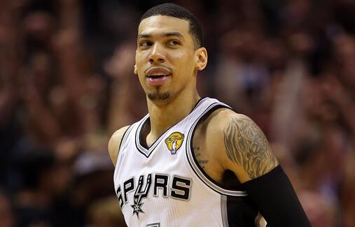 NBA現(xiàn)役十大勵(lì)志球員排行榜 現(xiàn)役NBA最勵(lì)志的球星都有誰(shuí)
