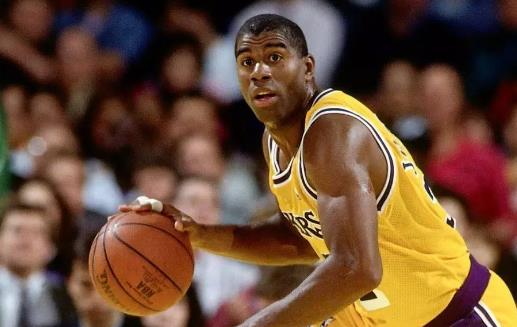NBA十大控球后衛(wèi)球星排行榜 庫里第十 保羅第五 魔術(shù)師約翰遜第一毫無懸念