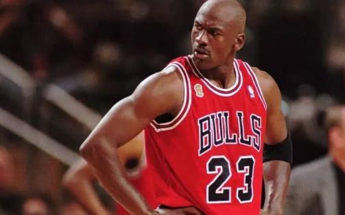NBA季后賽300個(gè)以上搶斷球員排行榜 喬丹科比上榜 榜首詹姆斯無(wú)懸念