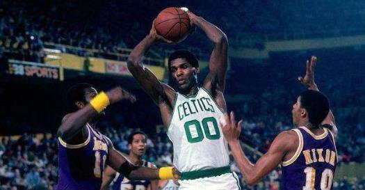NBA季后賽300以上個(gè)蓋帽球員排行榜 大夢(mèng)奧拉朱旺、奧尼爾均上榜