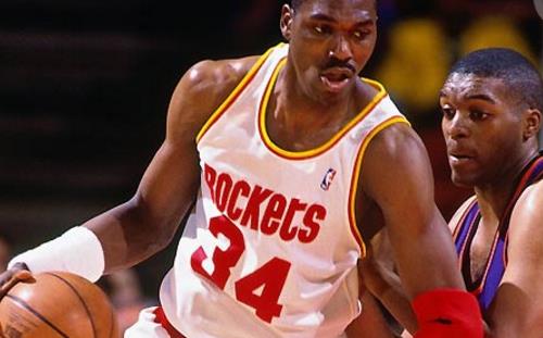 NBA生涯10次單場10個蓋帽球員排行榜 鄧肯0次 奧尼爾1次 馬努特—波爾19次