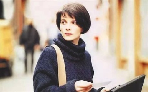 法國(guó)十大美女排名 蘇菲·瑪索美稱“法蘭西之吻”