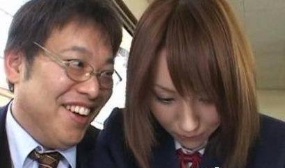 日本10大著名AV男優(yōu)神技 黃金手指加藤鷹曾與8000名AV女優(yōu)床戰(zhàn)