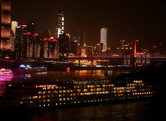 春節(jié)去重慶玩穿什么合適?春節(jié)去重慶旅游怎么樣