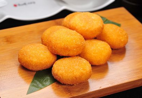 南瓜餅的營(yíng)養(yǎng)價(jià)值-南瓜餅的功效與作用