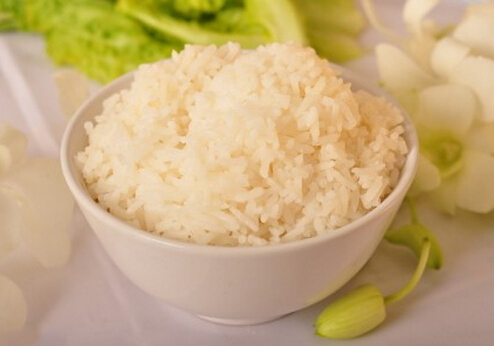 喝不完的豆?jié){怎么處理?豆?jié){米飯的做法