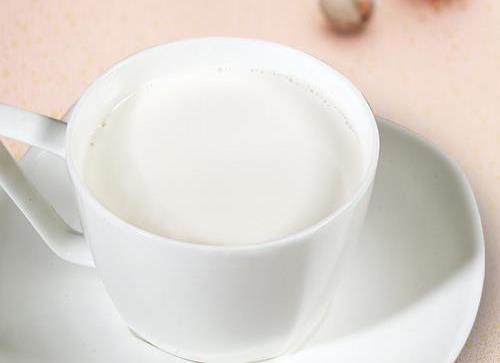 怎么熱牛奶?熱牛奶的小竅門(mén)