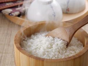 如何正確煮米飯？煮米飯用冷水還是開(kāi)水好