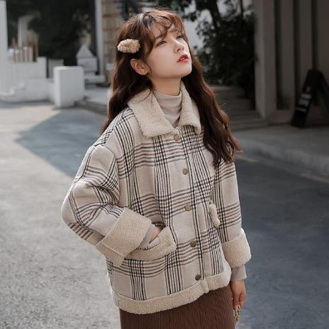 羊羔絨衣服發(fā)黑怎么辦?羊羔絨洗黑了怎么辦