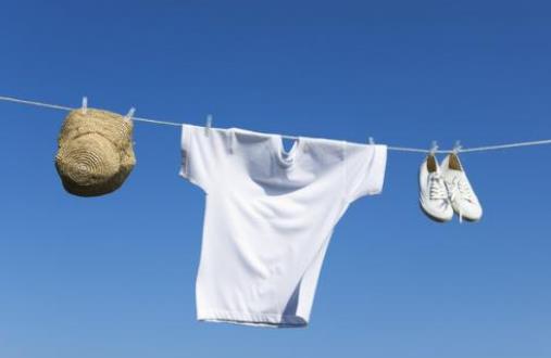 衣服煙味很濃怎么去除?如何保持衣服清香