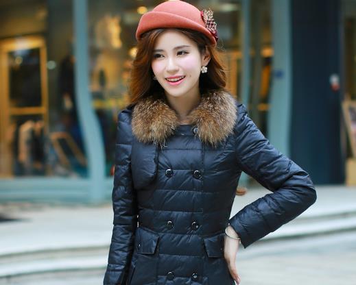 自己洗的羽絨服為什么會(huì)有黃印子?羽絨服放了一年發(fā)黃了咋整