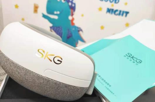 用skg按摩儀脖子長紅疙瘩怎么回事?skg按摩儀不震動了中間掉出來是咋回事