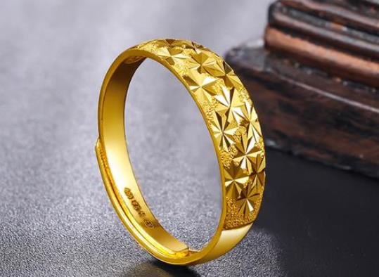 金戒指變形了會(huì)斷嗎?金戒指變形了如何恢復(fù)原狀?