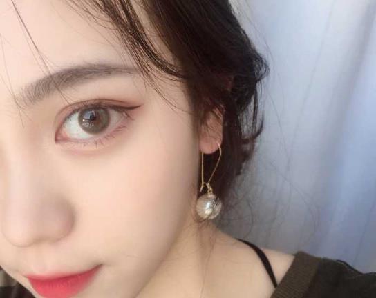 拼多多美瞳為什么那么便宜?美瞳著色直徑13.2大嗎?