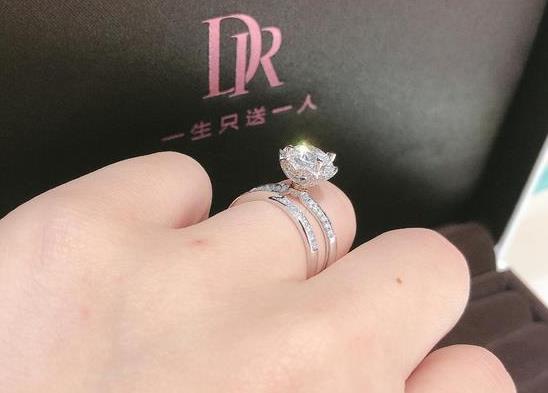 dr鉆戒能換尺寸嗎?怎么買第二枚dr鉆戒?