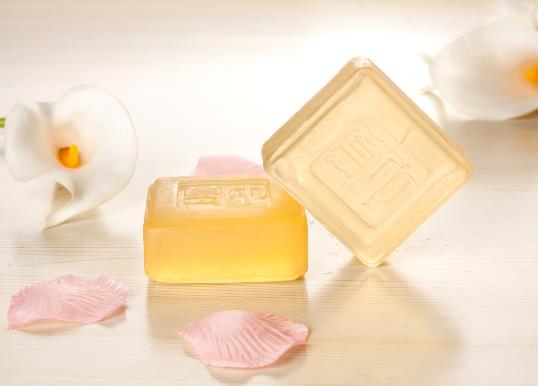 使用手工皂要注意什么?怎么看手工皂的好壞?