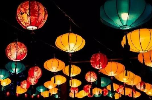 春節(jié)加班怎么算工資?2022年春節(jié)放假時間是多久?