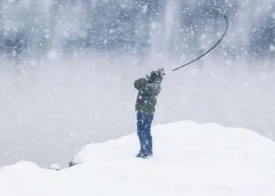 下雪天釣魚要注意什么?下雪天怎么釣魚?