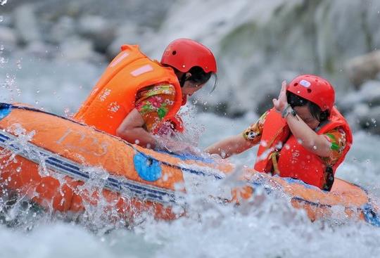 漂流體重差距大會(huì)翻船嗎?漂流體重超過200斤可以漂嗎?