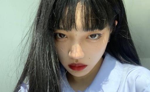 身份證戴美瞳會反光嗎 拍身份證可以燙頭發(fā)嗎
