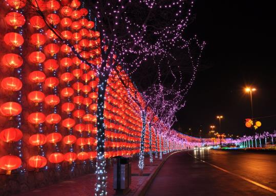 2022年春節(jié)去香港旅游的人多嗎?北京2022年春節(jié)會不會還要求就地過年
