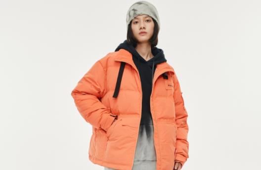 羽絨服白鴨絨好還是灰鴨絨好 羽絨服會越洗越不暖和嗎