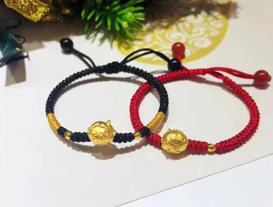 本命年紅繩可以同時(shí)戴兩條嗎?本命年紅繩可以一直戴著嗎