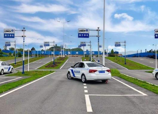 科目二掛了休息十天不練車是什么意思?科二掛三次了是緩緩還是繼續(xù)