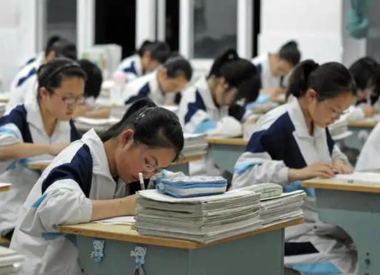 高三保送之后直接上大學(xué)嗎?2022保送生什么時(shí)候知道自己被保送了
