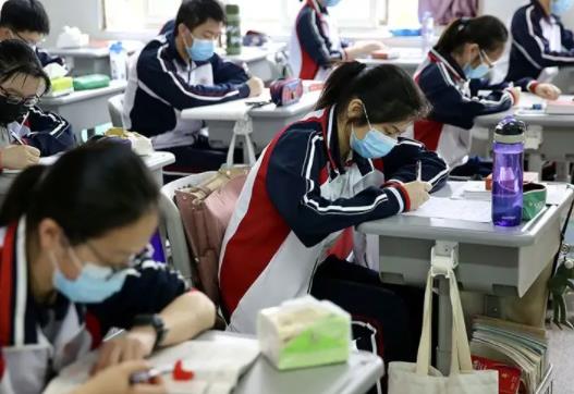 單招沒考上還能高考嗎?單招的學生該怎么選擇學校