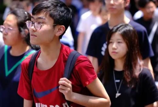 2022女生高考體檢身體哪些項(xiàng)目?高考體檢不正常會要求復(fù)檢嗎