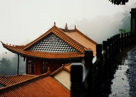 為什么沒結(jié)婚的情侶不要拜佛?去寺廟后不想哭了是什么原因