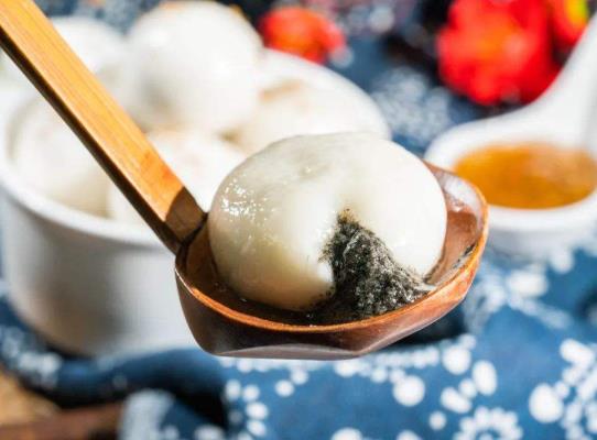 元宵節(jié)為什么要放花燈?為什么元宵節(jié)有早有晚