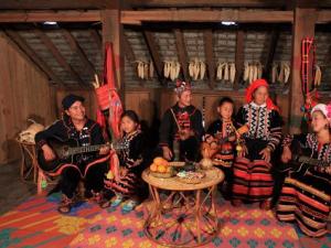 拉祜族有什么風(fēng)俗習(xí)慣？少數(shù)民族拉祜族的來(lái)歷