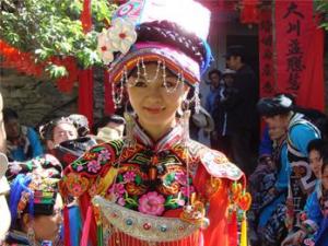 羌族有什么風(fēng)俗習(xí)慣？少數(shù)民族羌族的來(lái)歷習(xí)俗