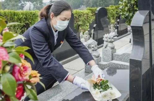清明節(jié)上墳要提前幾天?清明節(jié)上香的順序是什么