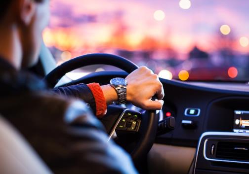 汽車能承受多大的冰雹?下冰雹開車應(yīng)該注意什么