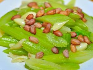 孕婦吃西芹有什么好處？孕婦吃西芹的做法